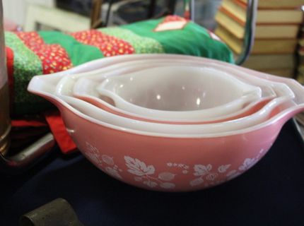 Shipshewana Auction-Antique-Dishes