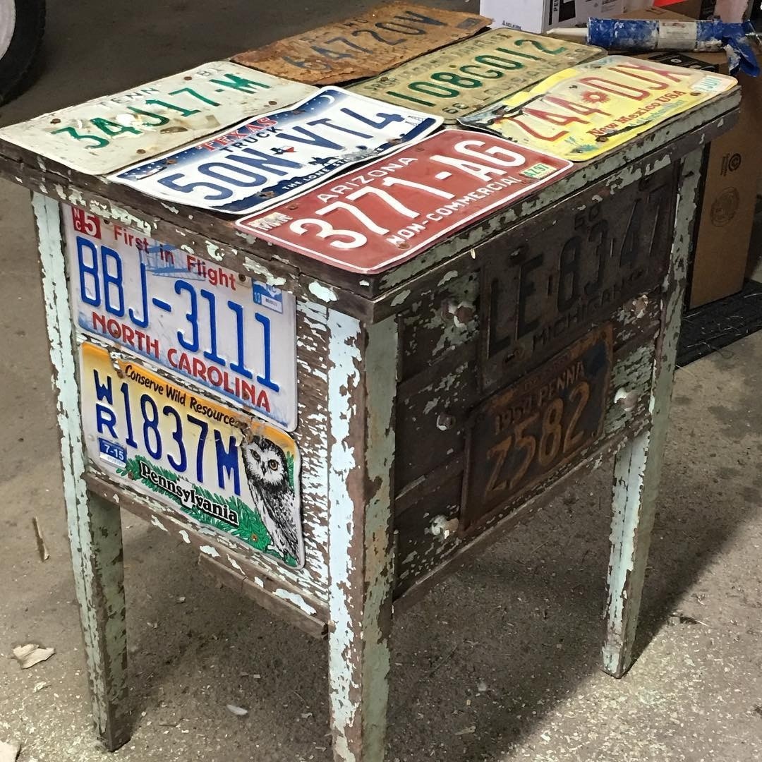 7 Ways a Buyer Used His Auction Finds to Decorate a Farmhouse