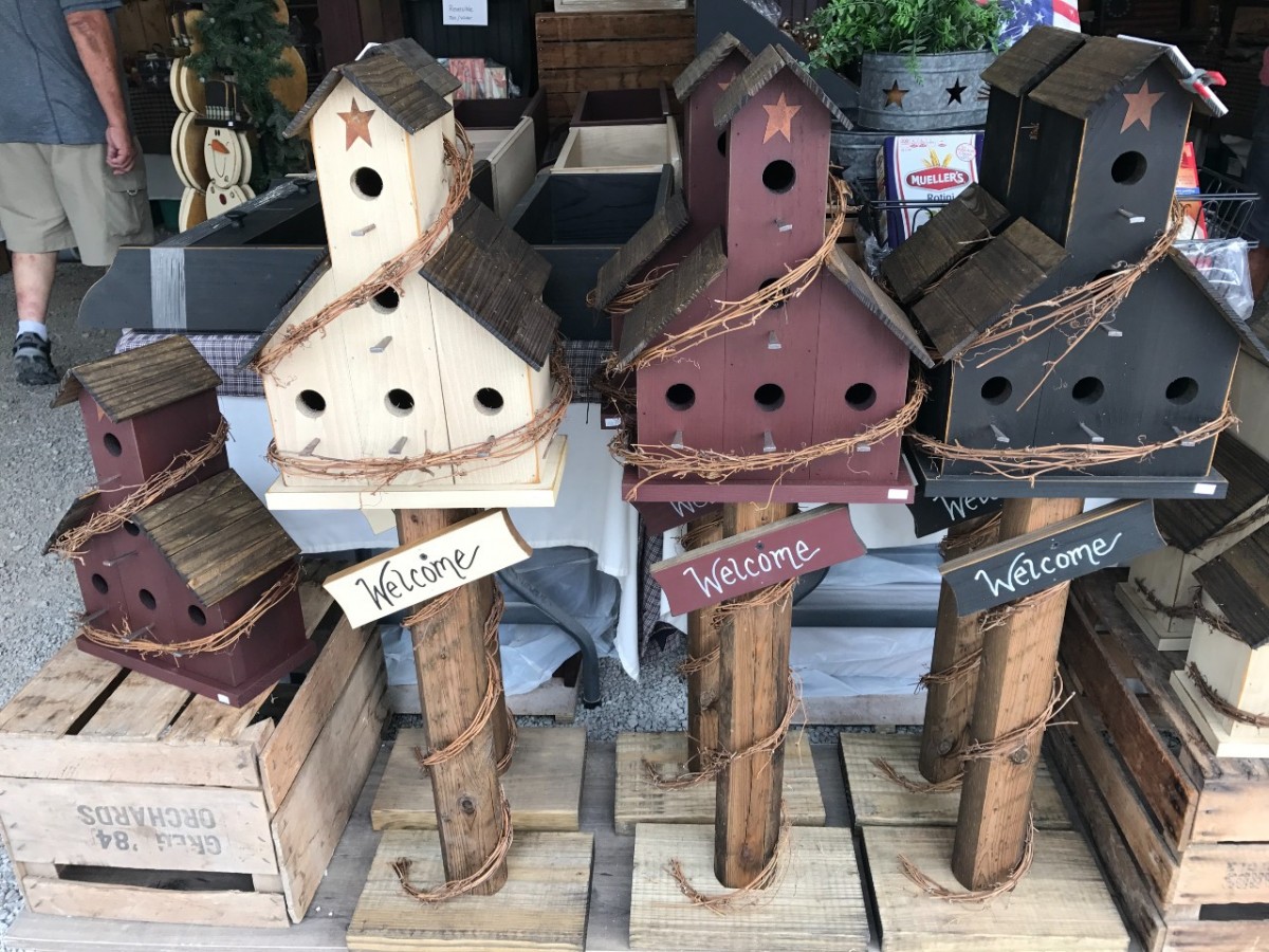 Vendor Spotlight: Sue’s Miniatures & Collectibles